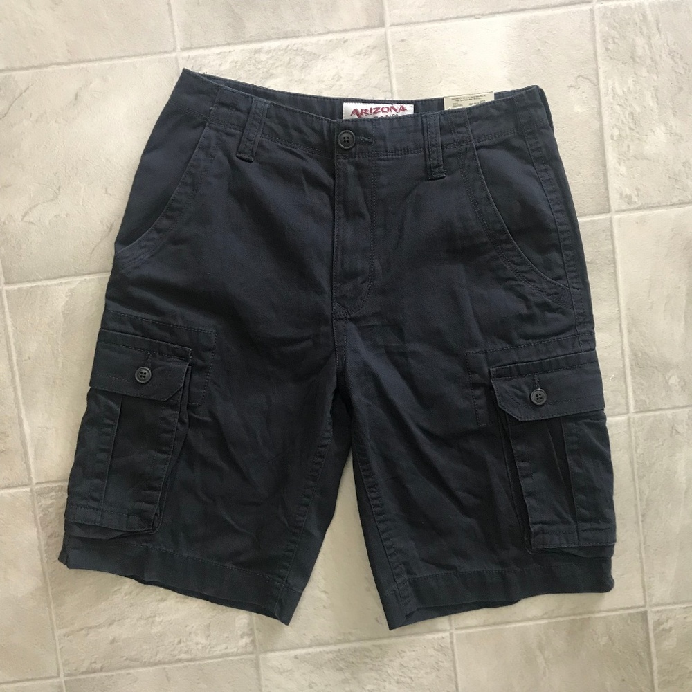 NEW Arizona Gray Cargo Shorts Mens Sz 28